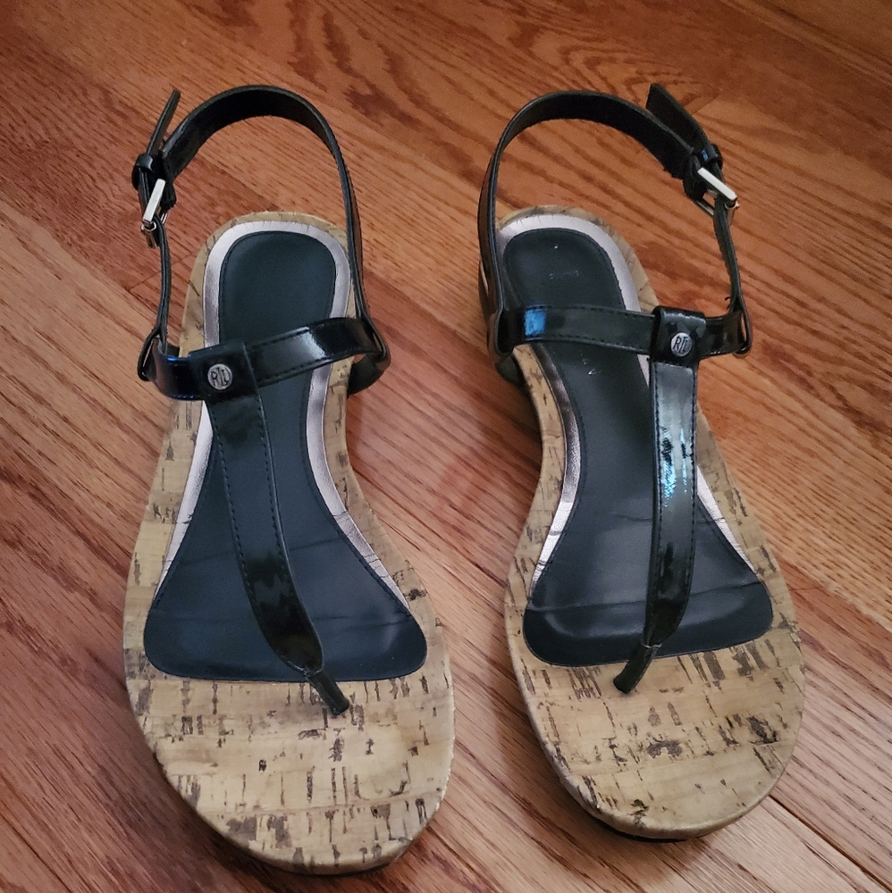 Ralph Lauren T strap sandals